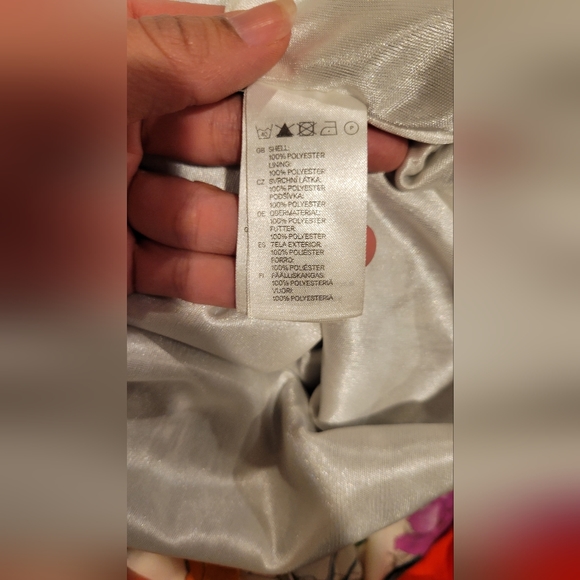 H&M Ruffle Dress - Picture 6 of 8